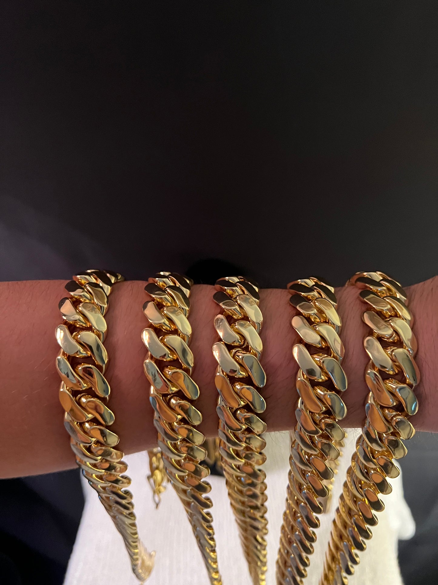 20mm 22in. 14k Gold Miami Cuban Chain