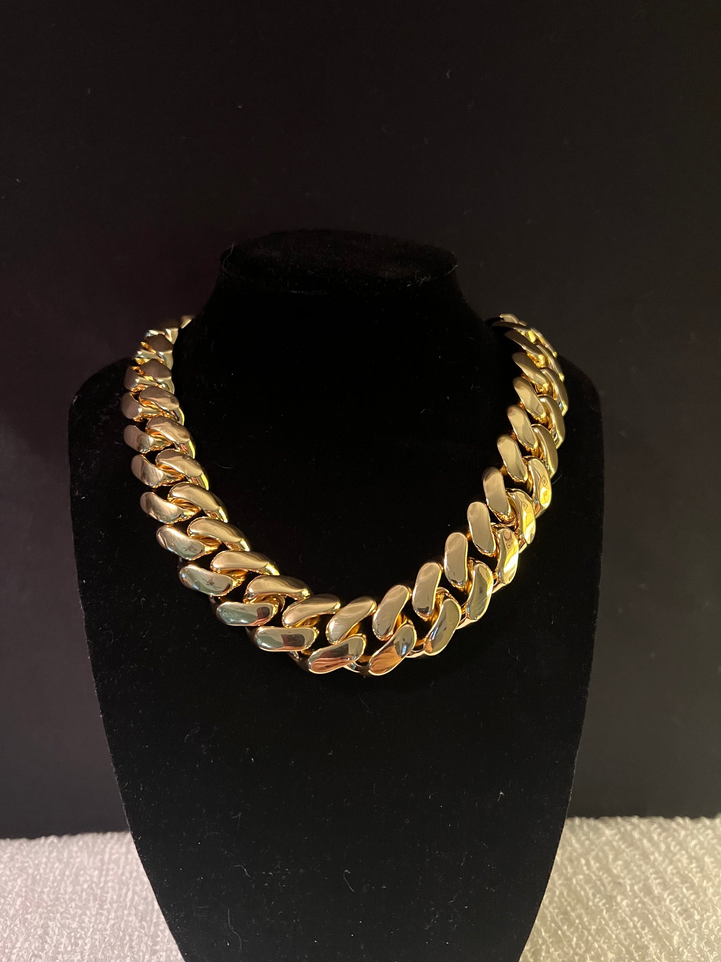 20mm 20in. 14k Gold Miami Cuban Chain