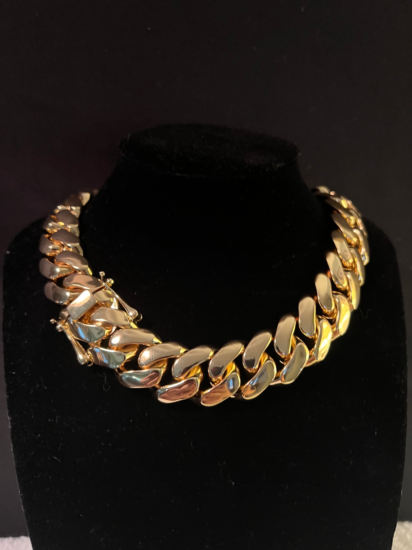 20mm 18in. 14k Gold Miami Cuban Chain