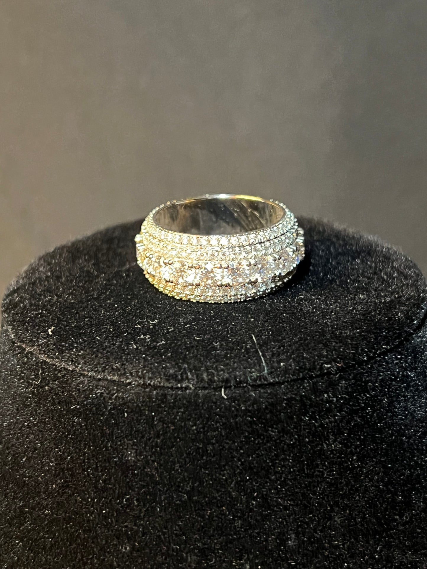 14k White Gold Vermeil VVS Band Ring