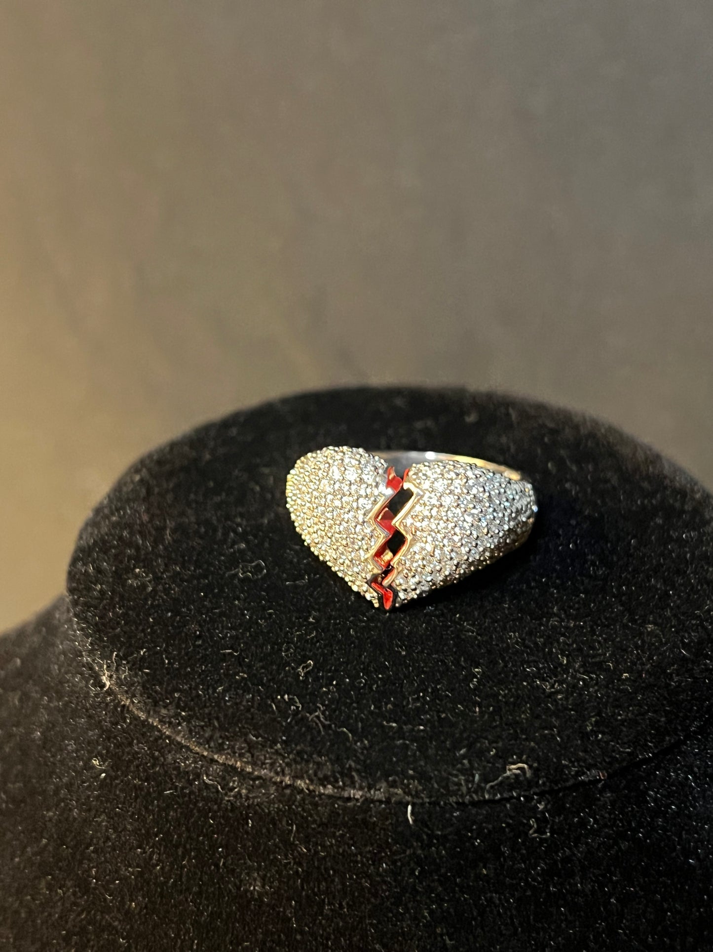 14k White Gold Vermeil Iced Heartbreak Ring